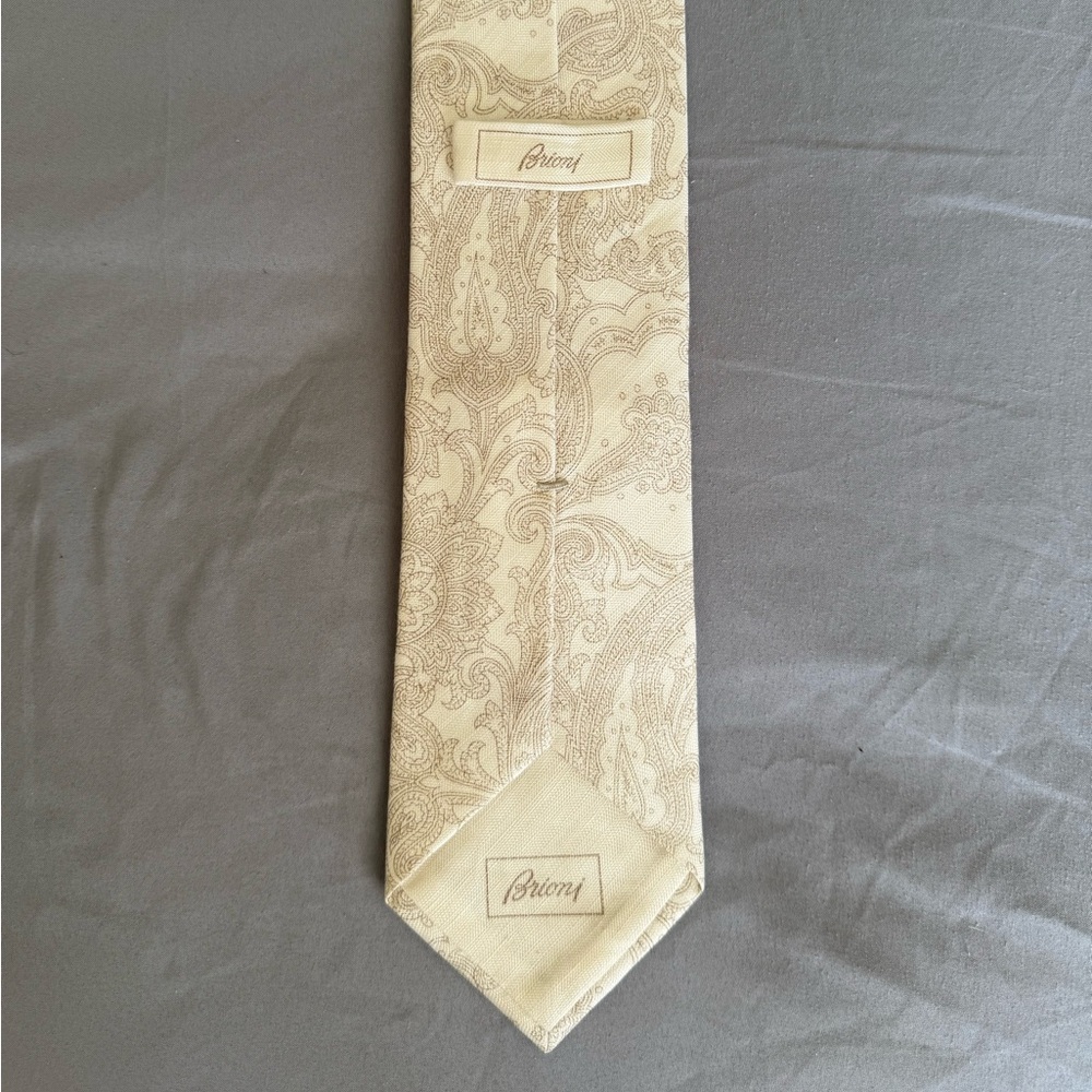 Brioni tie